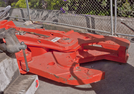 Sheers-1080019